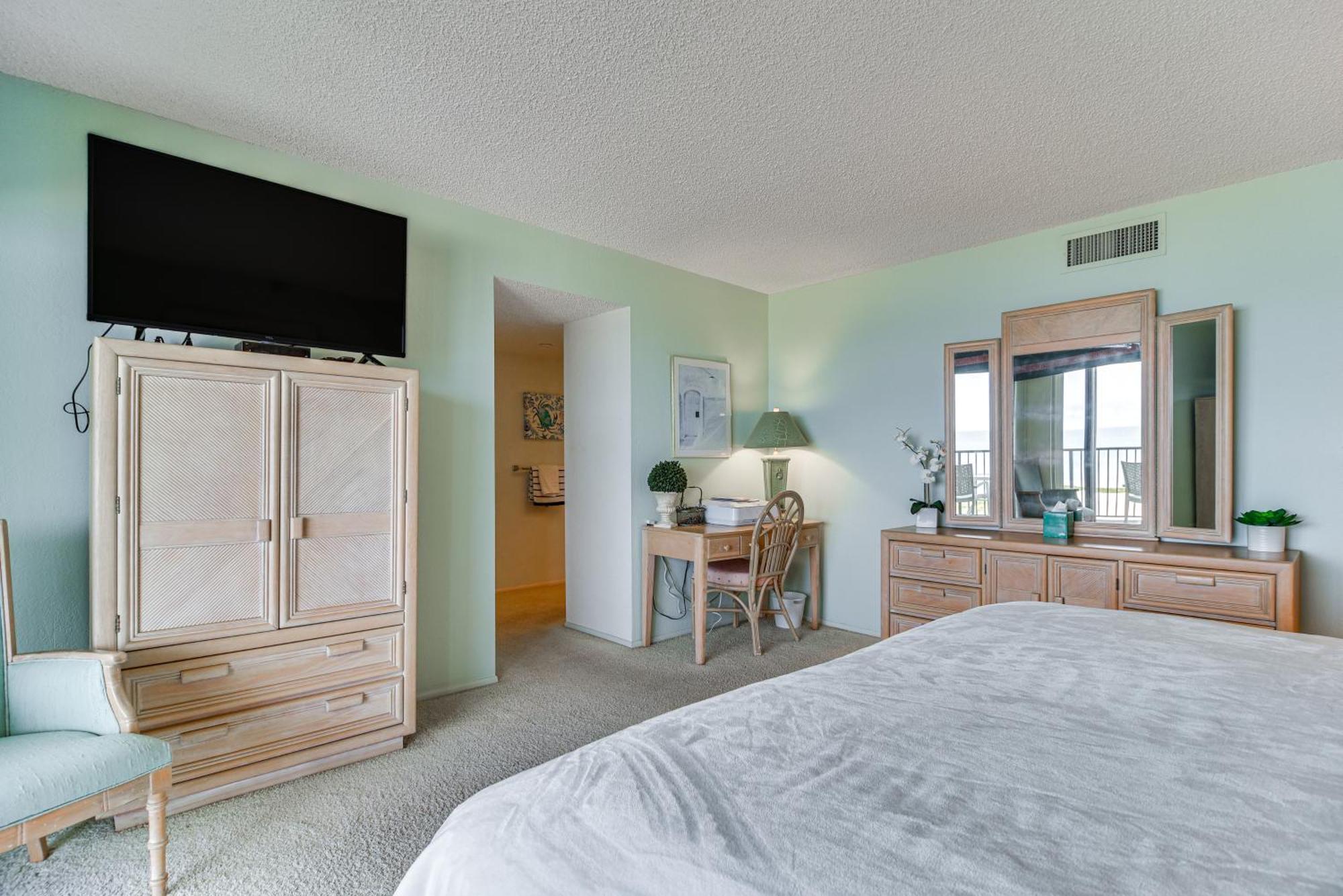 Beachfront Clearwater Condo With Pool And Hot Tub Clearwater Beach Exterior photo