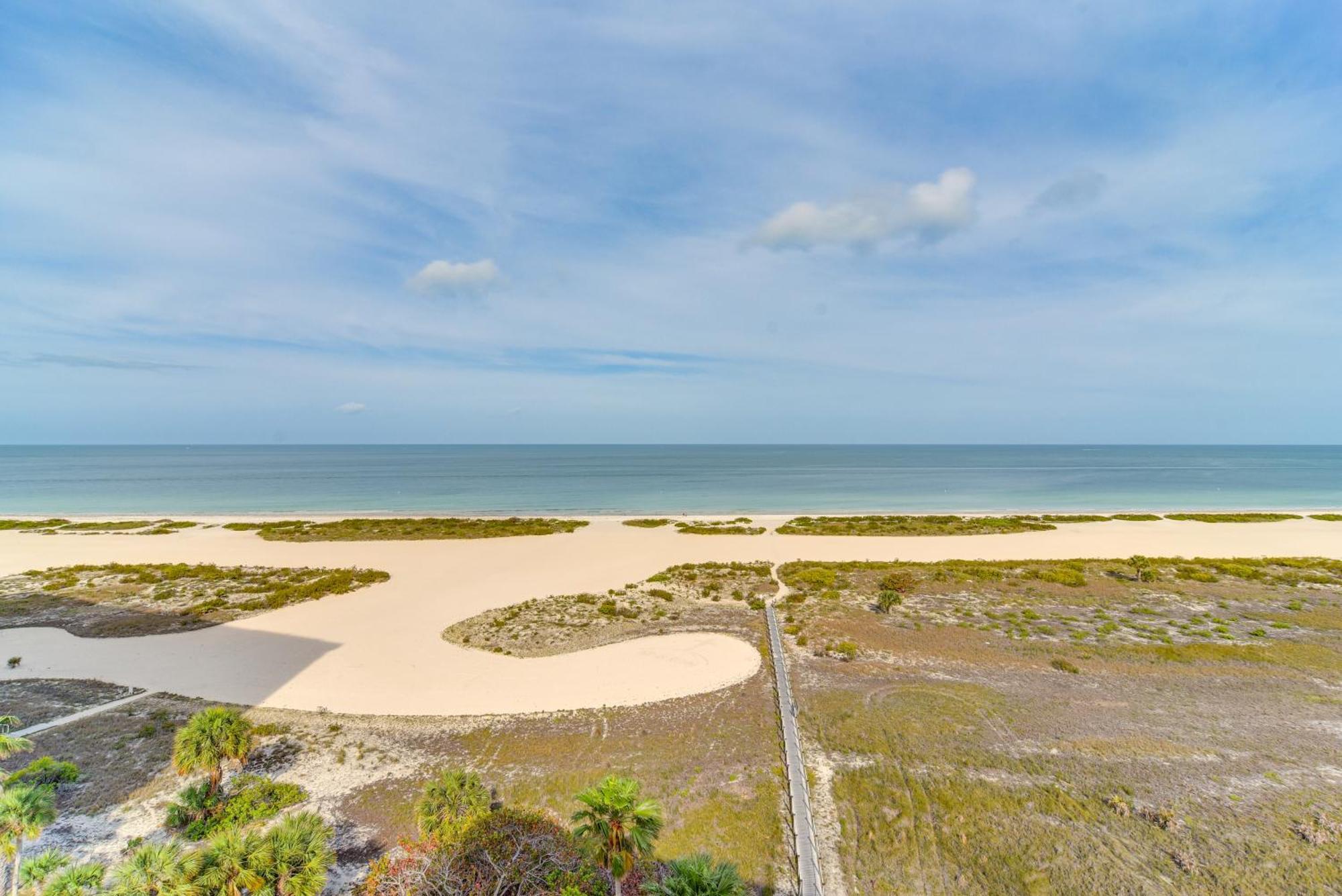 Beachfront Clearwater Condo With Pool And Hot Tub Clearwater Beach Exterior photo